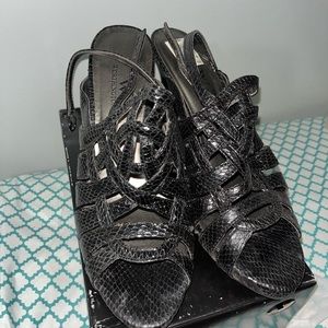 Worthington Size 8 Black Heel